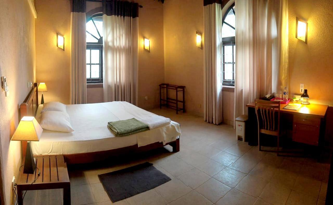 Tropical Villas Negombo Exterior photo
