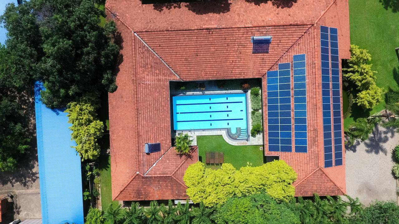Tropical Villas Negombo Exterior photo
