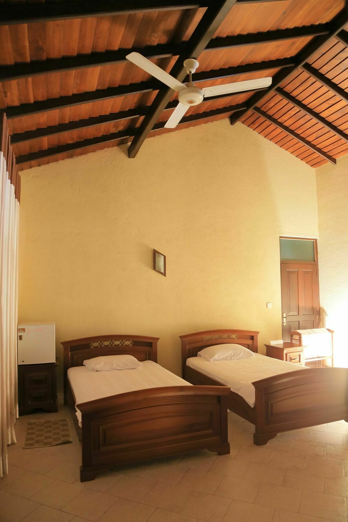 Tropical Villas Negombo Exterior photo