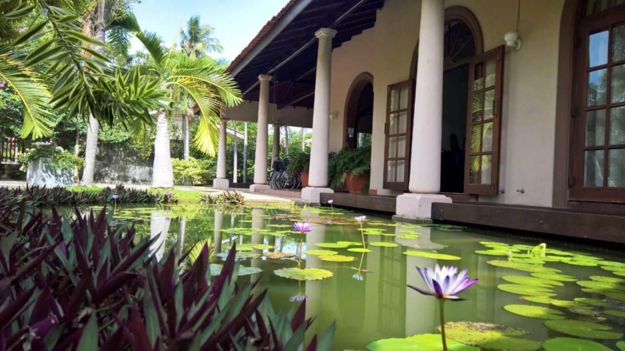 Tropical Villas Negombo Exterior photo